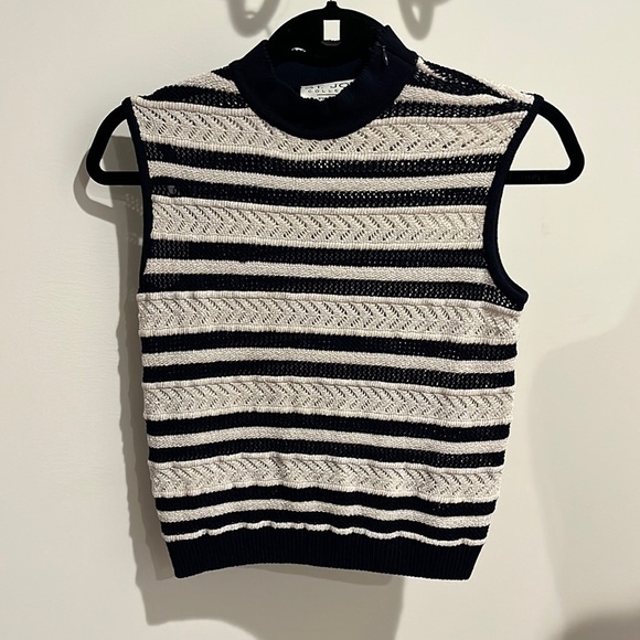 St. John Collection blue-and-white striped knit sleeveless top size P/US XS - Picture 1 of 4